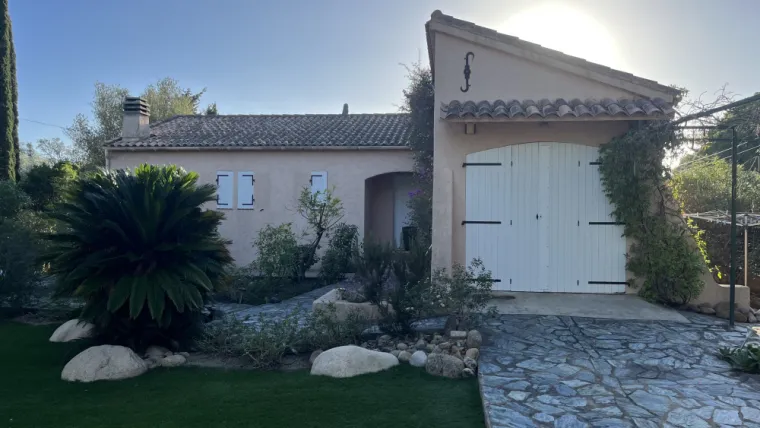 Embellissement d'un jardin pour une vente de maison à Porto Vecchio, Porto-Vecchio, Arte Natura