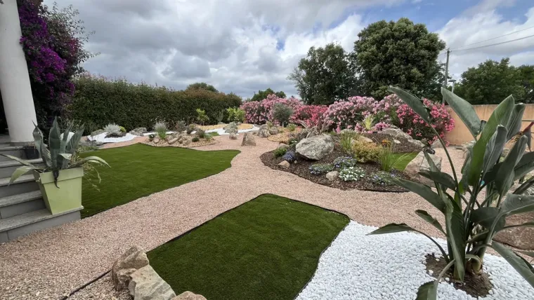 Arte Natura vous présente sa dernière création de jardin à Ghisonaccia, Porto-Vecchio, Arte Natura